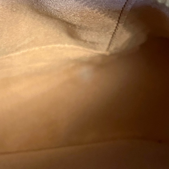 The small GG Marmont chain shoulder bag 100% Authentic - Picture 14 of 14